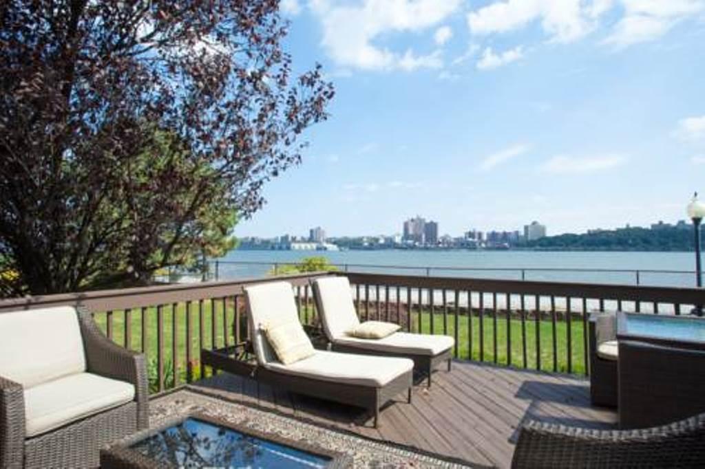 Comfort Inn Edgewater On Hudson River Экстерьер фото