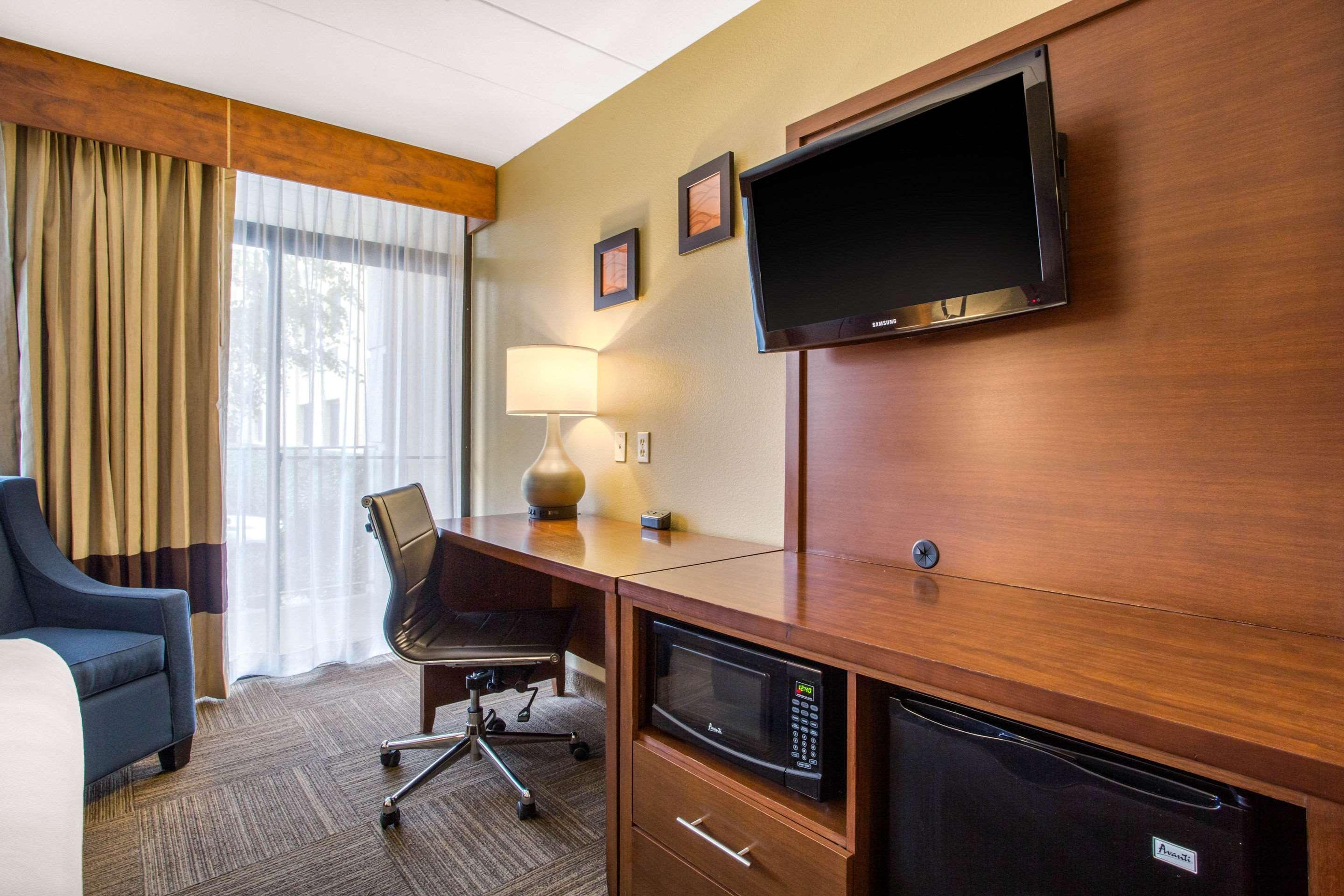 Comfort Inn Edgewater On Hudson River Экстерьер фото
