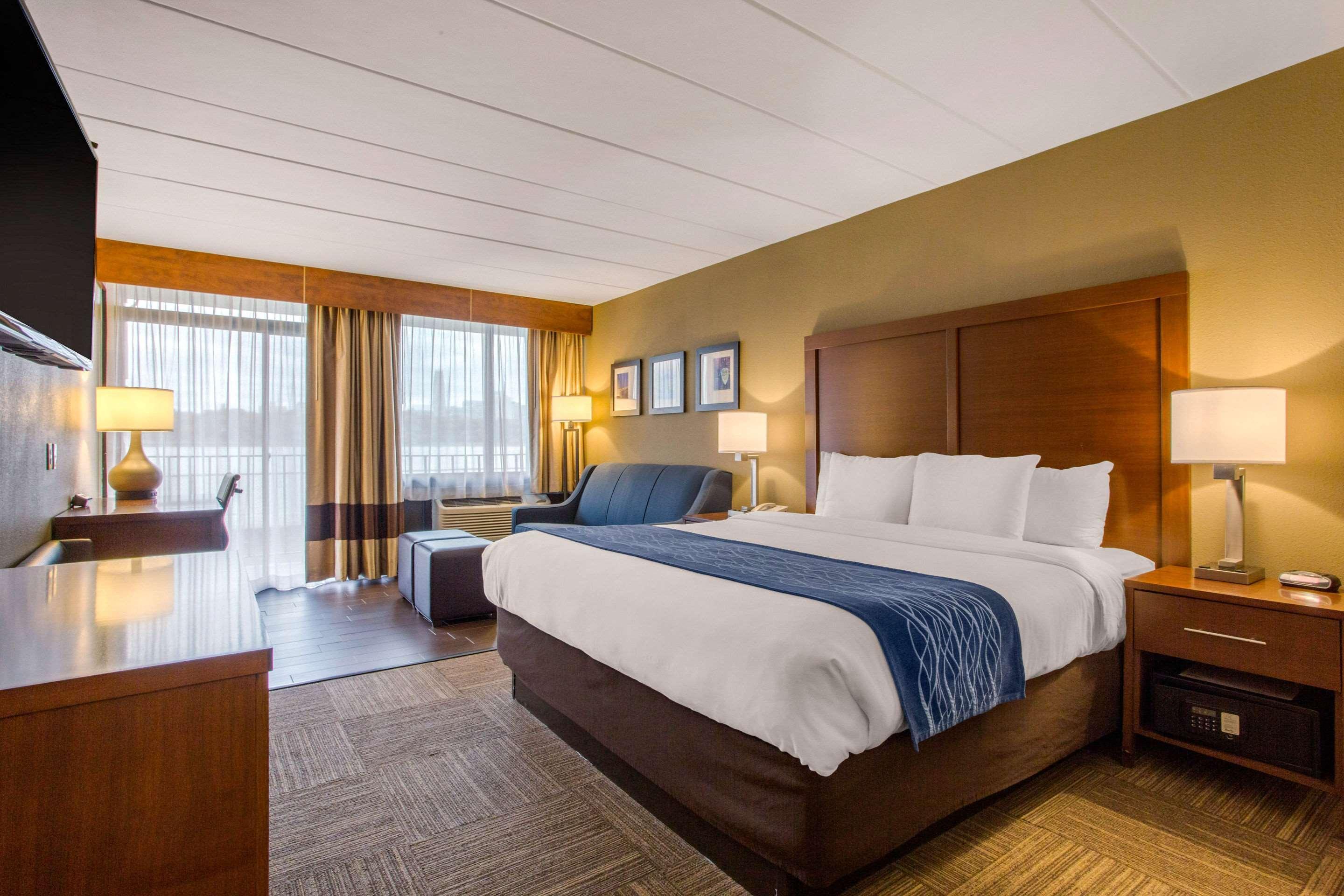 Comfort Inn Edgewater On Hudson River Экстерьер фото
