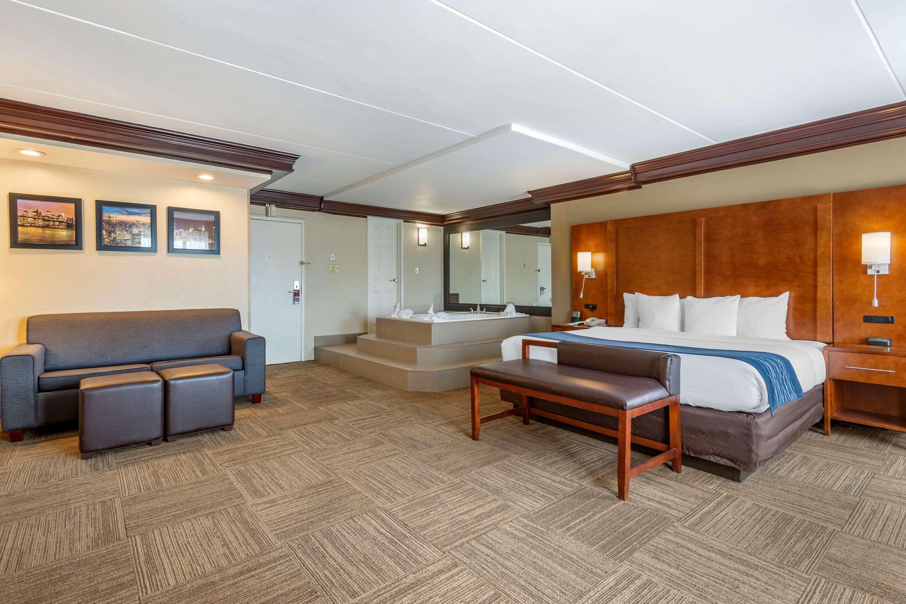Comfort Inn Edgewater On Hudson River Экстерьер фото