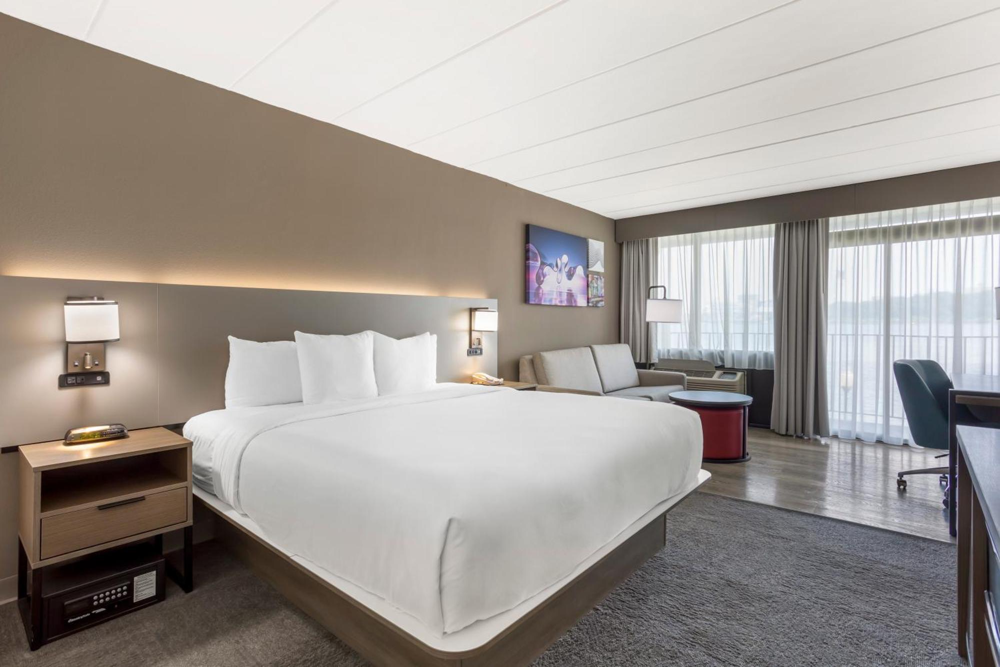 Comfort Inn Edgewater On Hudson River Экстерьер фото