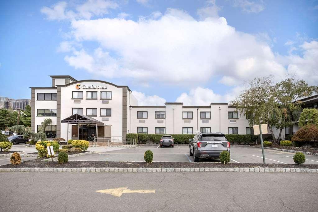 Comfort Inn Edgewater On Hudson River Экстерьер фото